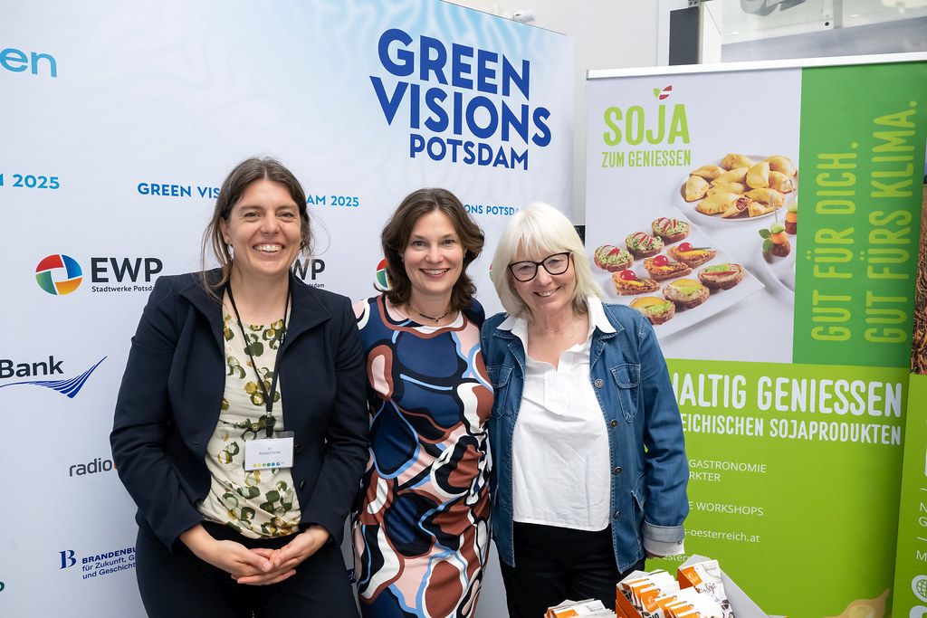 Foto: Anna Fricke, Annette Weiß und Elisabeth Fischer - © Peter Himsel, Green Visions Potsdam 2025