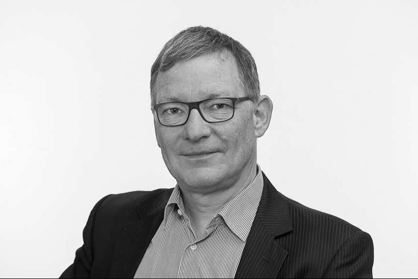 Portraitfoto Prof. Dr. Michael Herzog