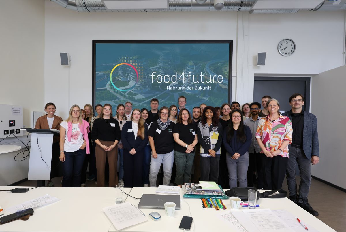 food4future-Gruppenfoto in der Universität Bayreuth